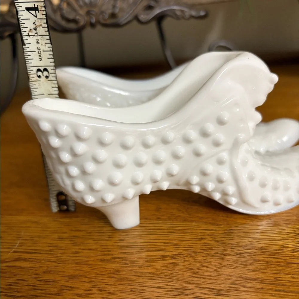 Vintage Fenton Milk Glass Daisy and Hobnail Slippers/ Shoes - Picture 7 of 10